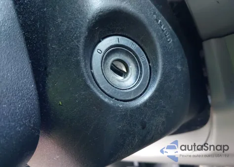 2009 Honda Pilot Touring z USA, uszkodzony, nr VIN 5FNYF38849B027634